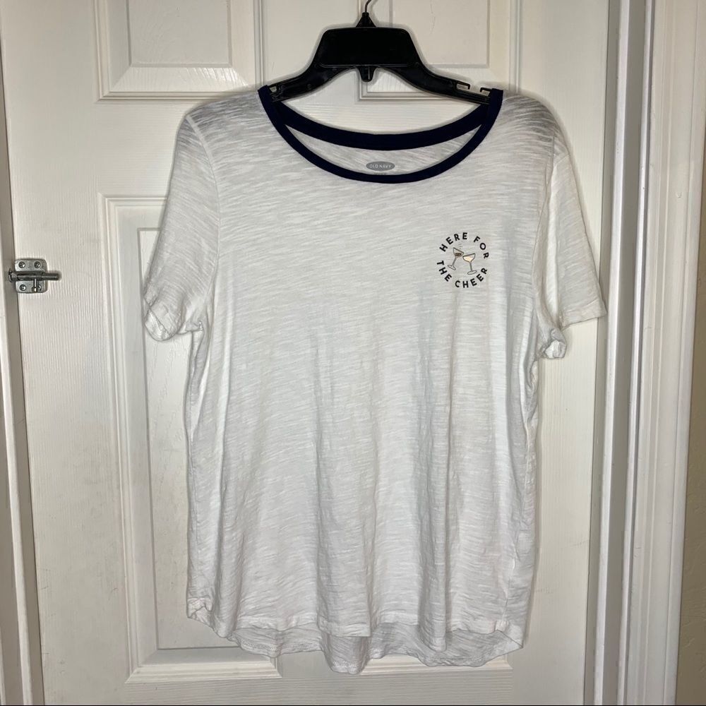 Old Navy NYE Here for the Cheer Tee Size L
